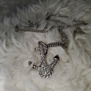 Anchor necklace